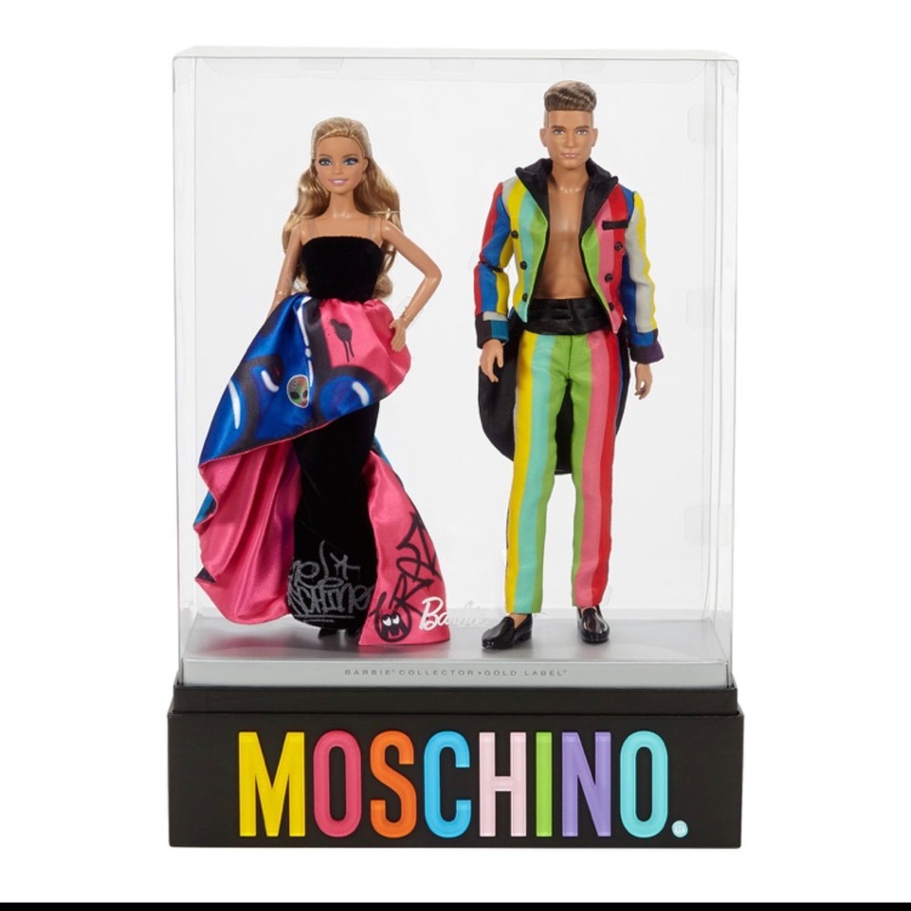 Moschino Barbie and Ken Doll Giftset